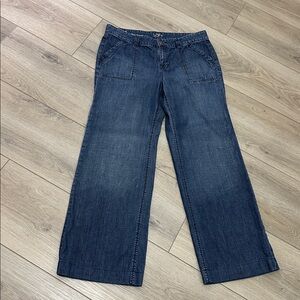Ann Taylor Loft Size 10 Modern Trouser. Nice thin classy denim.